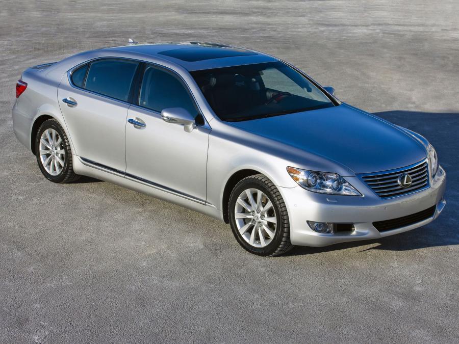  Lexus LS460L AWD 2009 года  (фото 3 из 9)